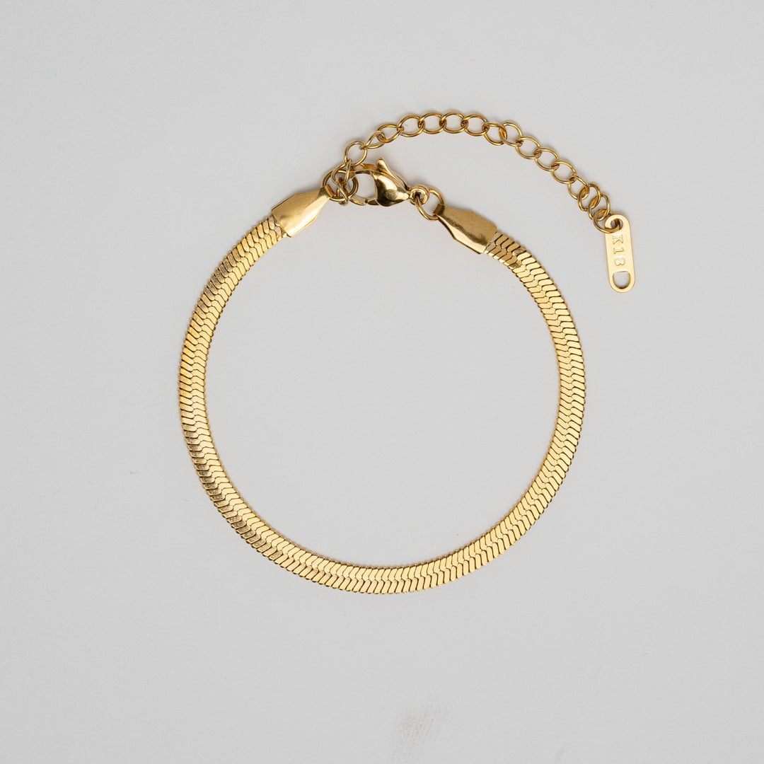 Serpent-Inspired Sarya Bracelet