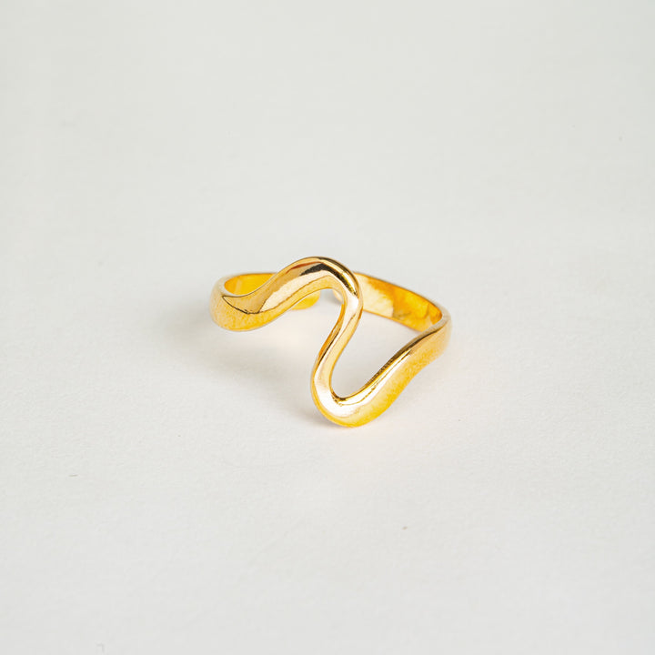 Ocean-Inspired Wave Band